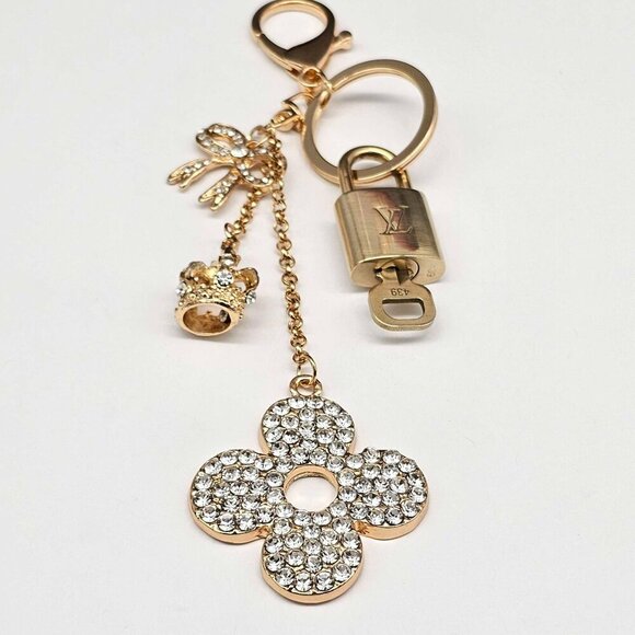 Authentic Louis Vuitton Lock & Key with unbranded Bagcharm, Keycharm, Keychain - Picture 10 of 10